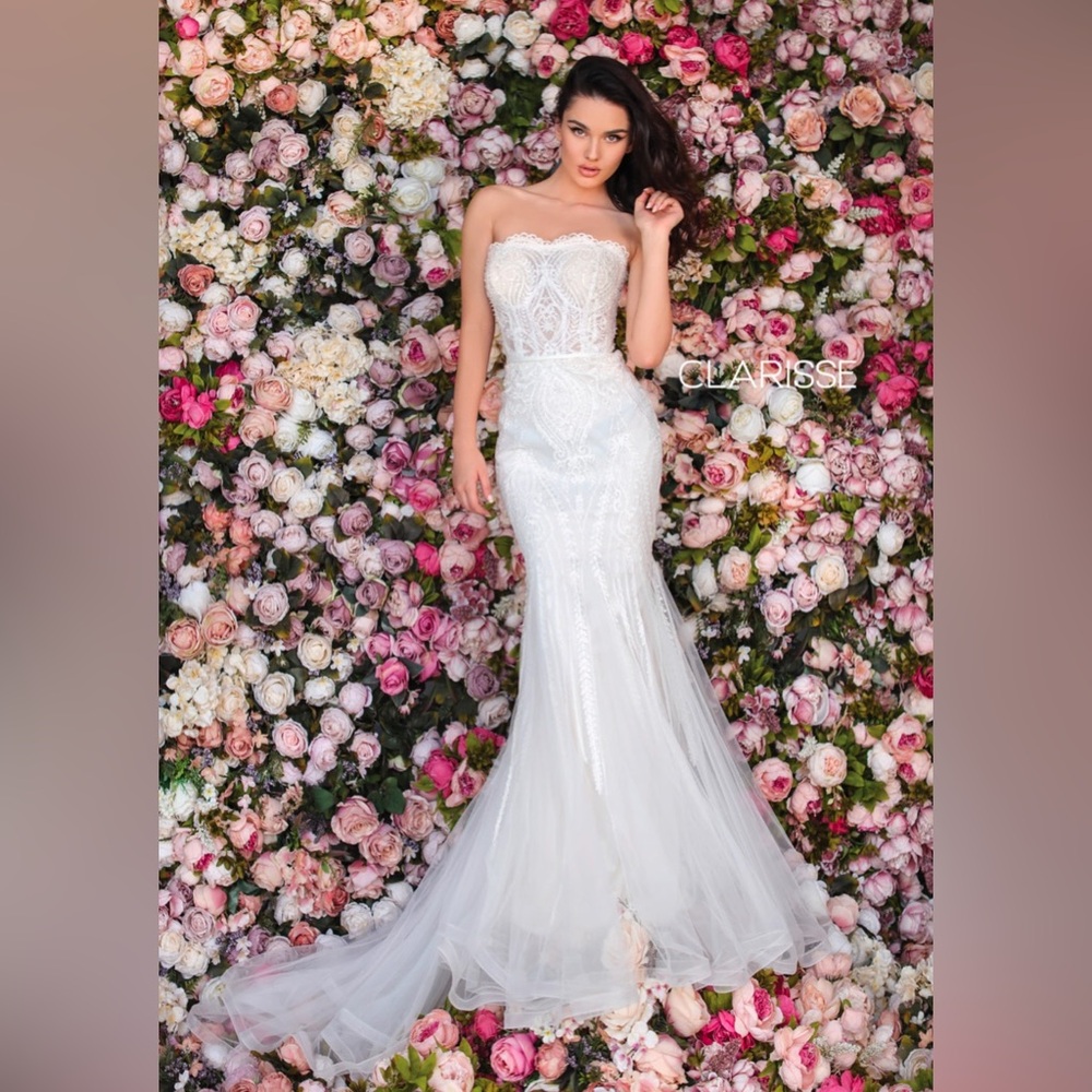 Clarisse Gown 5119 Ivory Sample Size 4